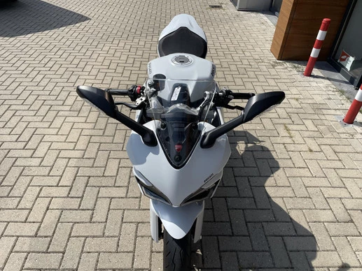 Ducati Super Sport - Afbeelding 12 van 15