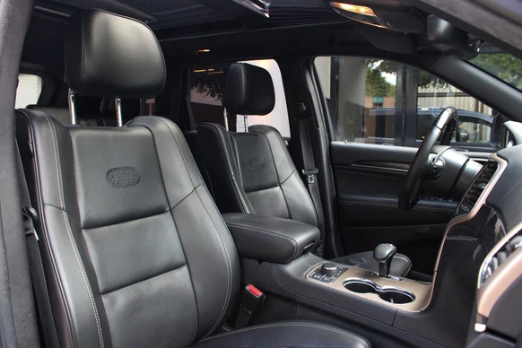 Jeep Grand Cherokee - Afbeelding 12 van 24