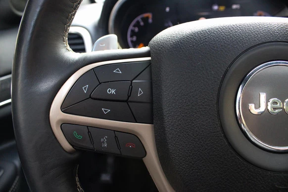 Jeep Grand Cherokee - Afbeelding 17 van 24