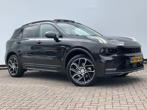 Lynk & Co 01 - Afbeelding 1 van 30