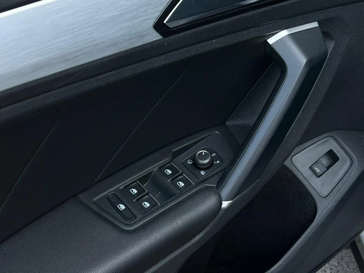 Volkswagen Tiguan - Afbeelding 14 van 25