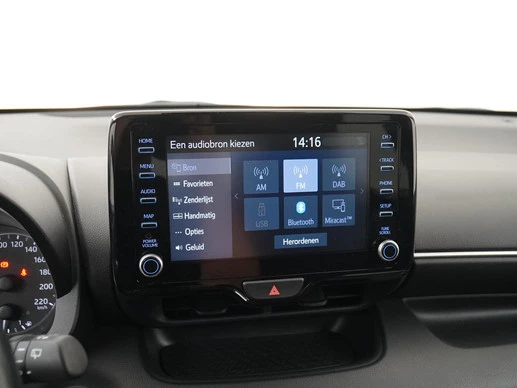 Toyota Yaris - Afbeelding 15 van 30