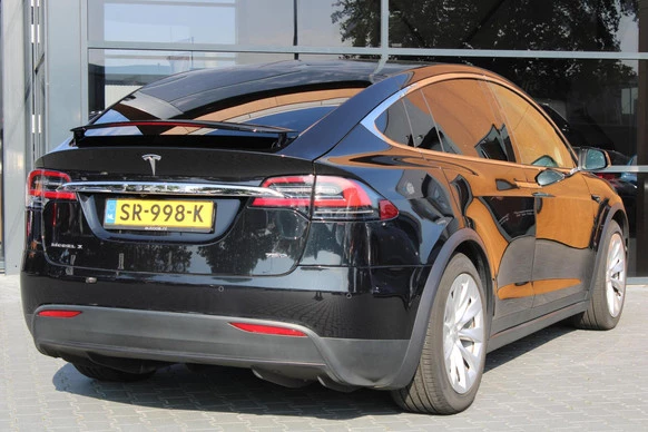 Tesla Model X - Afbeelding 3 van 14