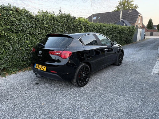 Alfa Romeo Giulietta - Afbeelding 3 van 19