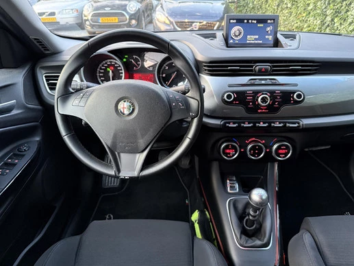 Alfa Romeo Giulietta - Afbeelding 12 van 19
