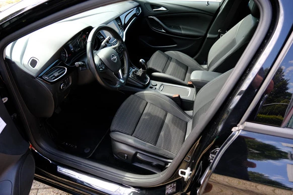 Opel Astra - Afbeelding 2 van 30