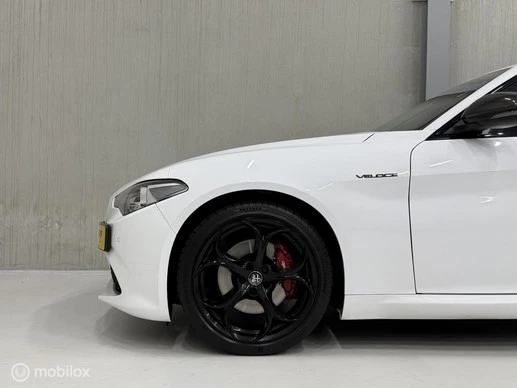 Alfa Romeo Giulia - Afbeelding 12 van 30