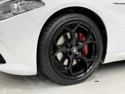 Alfa Romeo Giulia - Afbeelding 26 van 30
