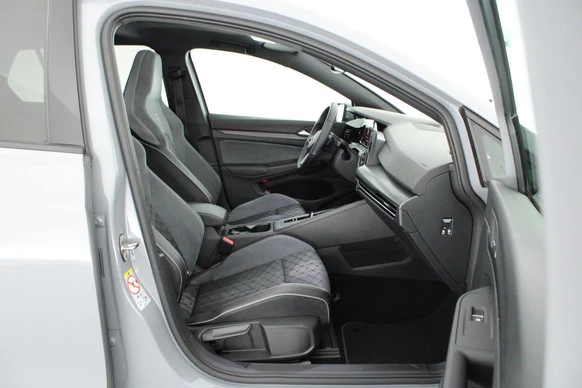 Volkswagen Golf - Afbeelding 10 van 30