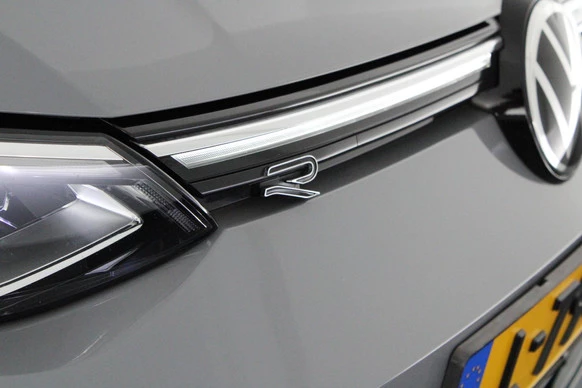 Volkswagen Golf - Afbeelding 22 van 30
