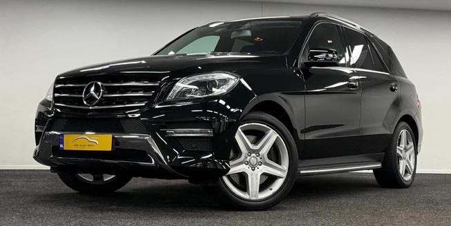 Mercedes-Benz M-Klasse - Afbeelding 1 van 26