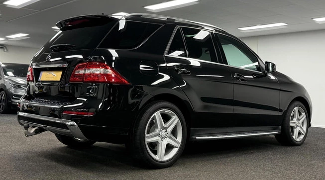 Mercedes-Benz M-Klasse - Afbeelding 8 van 26