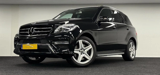 Mercedes-Benz M-Klasse - Afbeelding 1 van 25