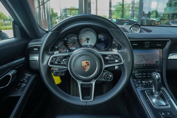Porsche 911 - Afbeelding 26 van 30