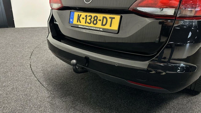 Opel Astra - Afbeelding 10 van 30