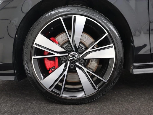 Volkswagen Golf - Afbeelding 17 van 27