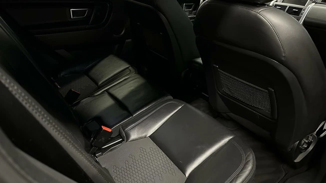 Land Rover Discovery Sport - Afbeelding 12 van 30