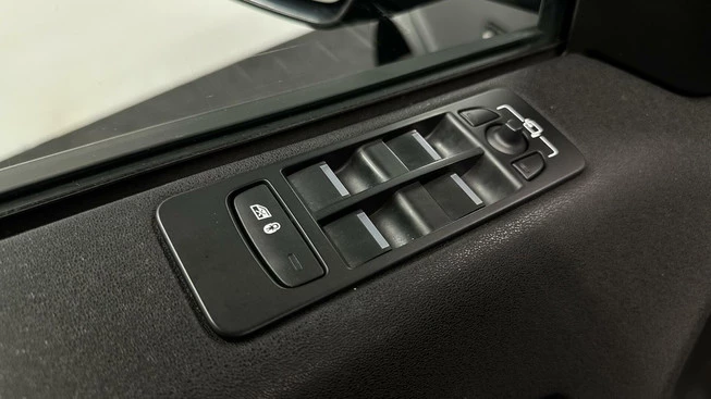 Land Rover Discovery Sport - Afbeelding 17 van 30