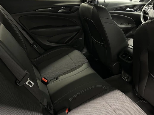 Opel Insignia - Afbeelding 14 van 30