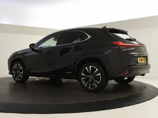 Lexus UX - Afbeelding 2 van 30