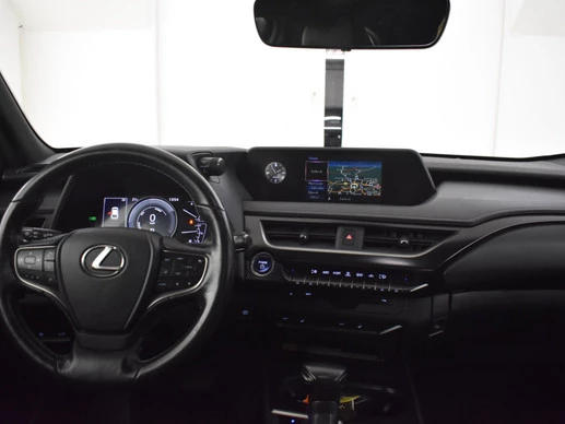 Lexus UX - Afbeelding 4 van 30