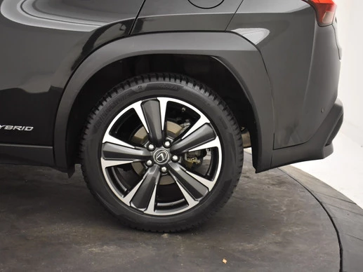 Lexus UX - Afbeelding 10 van 30