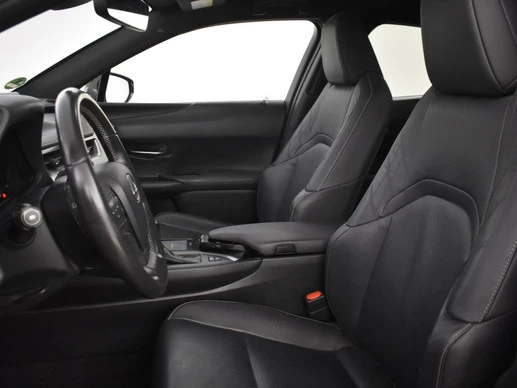Lexus UX - Afbeelding 11 van 30