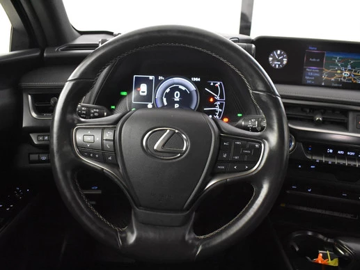 Lexus UX - Afbeelding 13 van 30