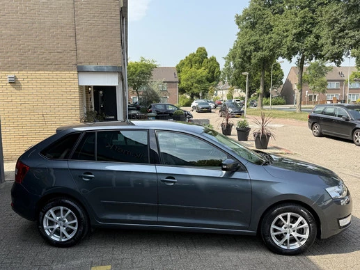 Škoda Rapid - Afbeelding 4 van 28