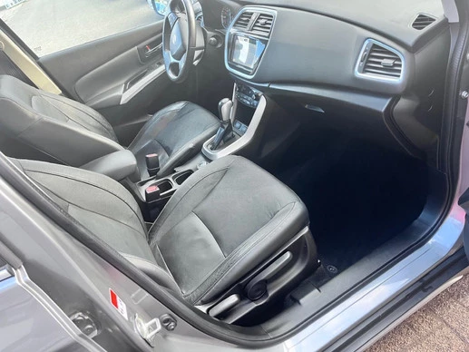 Suzuki S-Cross - Afbeelding 10 van 23
