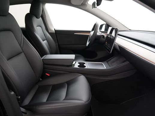 Tesla Model Y - Afbeelding 3 van 30