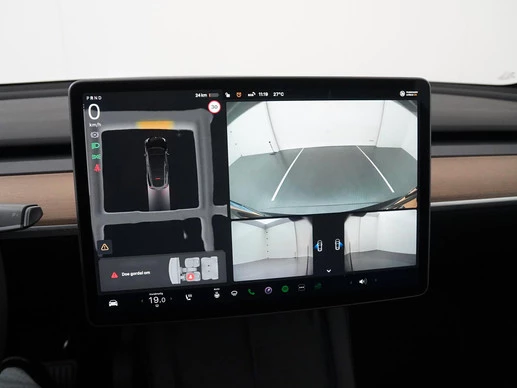 Tesla Model Y - Afbeelding 18 van 30