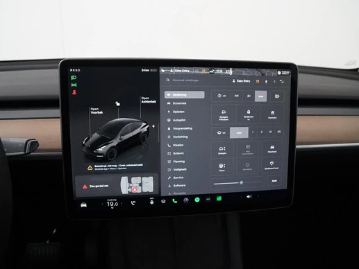 Tesla Model Y - Afbeelding 19 van 30