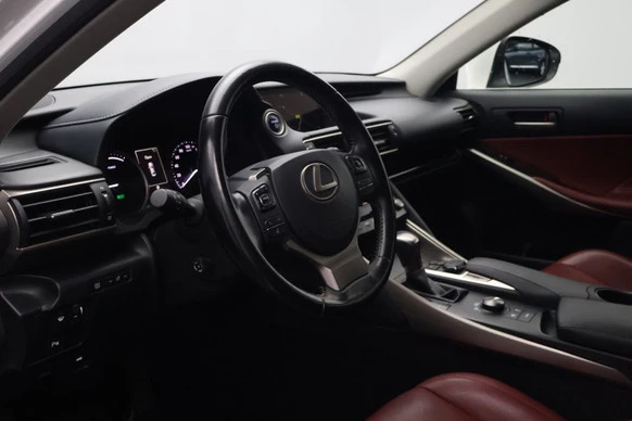 Lexus IS - Afbeelding 11 van 28