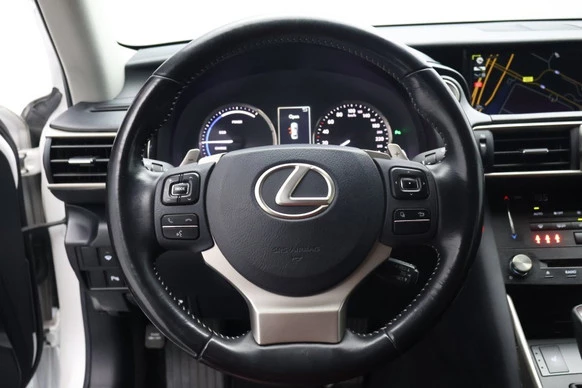 Lexus IS - Afbeelding 13 van 28