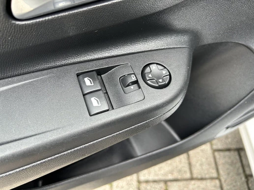 Opel Corsa-e - Afbeelding 14 van 30