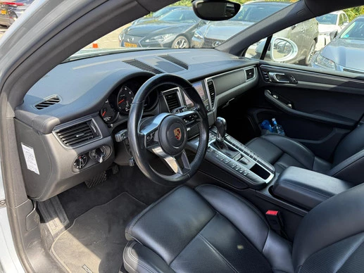 Porsche Macan - Afbeelding 10 van 17