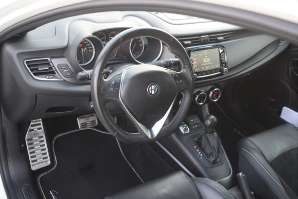 Alfa Romeo Giulietta - Afbeelding 9 van 30