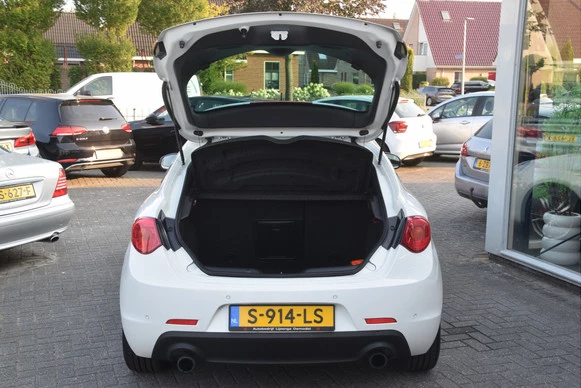 Alfa Romeo Giulietta - Afbeelding 15 van 30