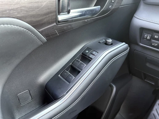 Toyota Highlander - Afbeelding 24 van 30