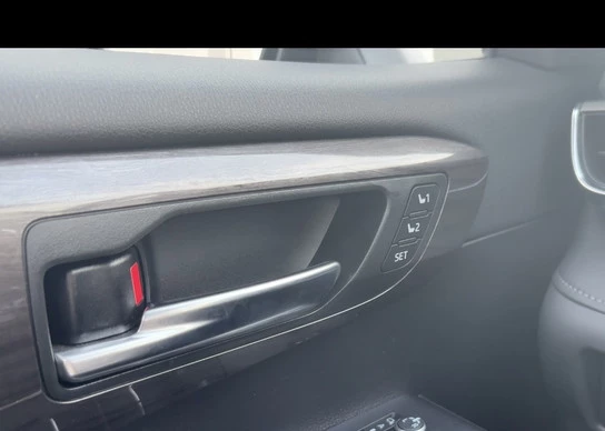 Toyota Highlander - Afbeelding 25 van 30