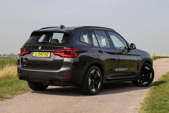 BMW iX3 - Afbeelding 2 van 30