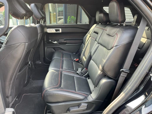 Ford Explorer - Afbeelding 10 van 26