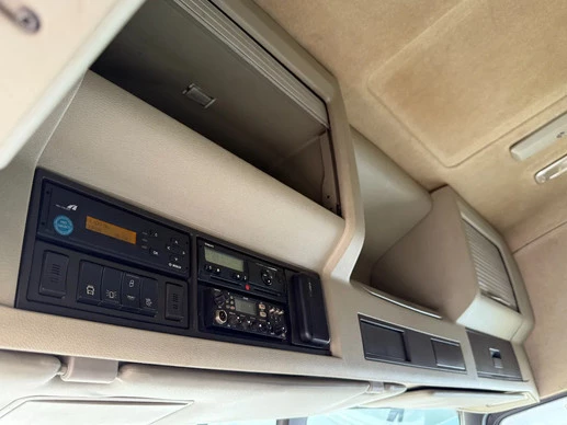 Volvo FM 410 - Afbeelding 18 van 26