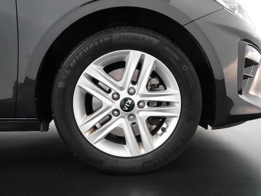 Kia Ceed - Afbeelding 25 van 30