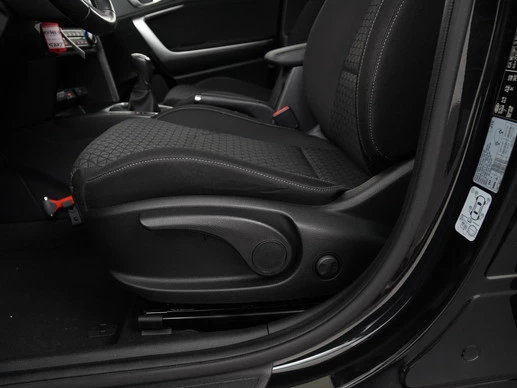 Kia Ceed - Afbeelding 28 van 30