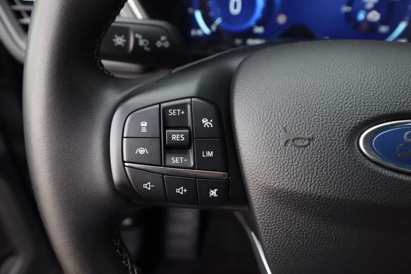 Ford Kuga - Afbeelding 11 van 30