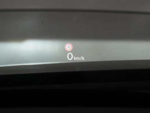 Volkswagen Passat - Afbeelding 11 van 30