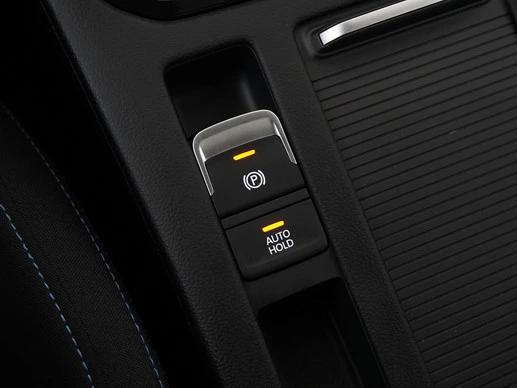 Volkswagen Passat - Afbeelding 13 van 30