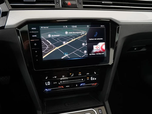 Volkswagen Passat - Afbeelding 14 van 30